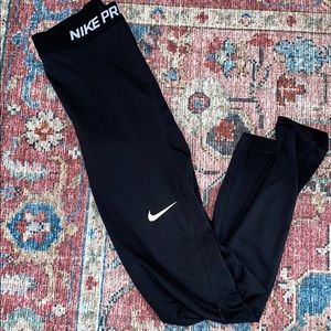 Women’s Nike Dri-Fit black workout tights